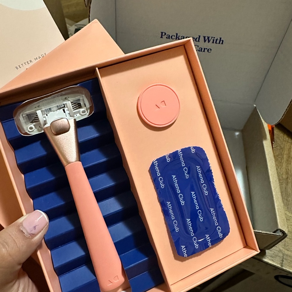 Athena Club Razor Kit